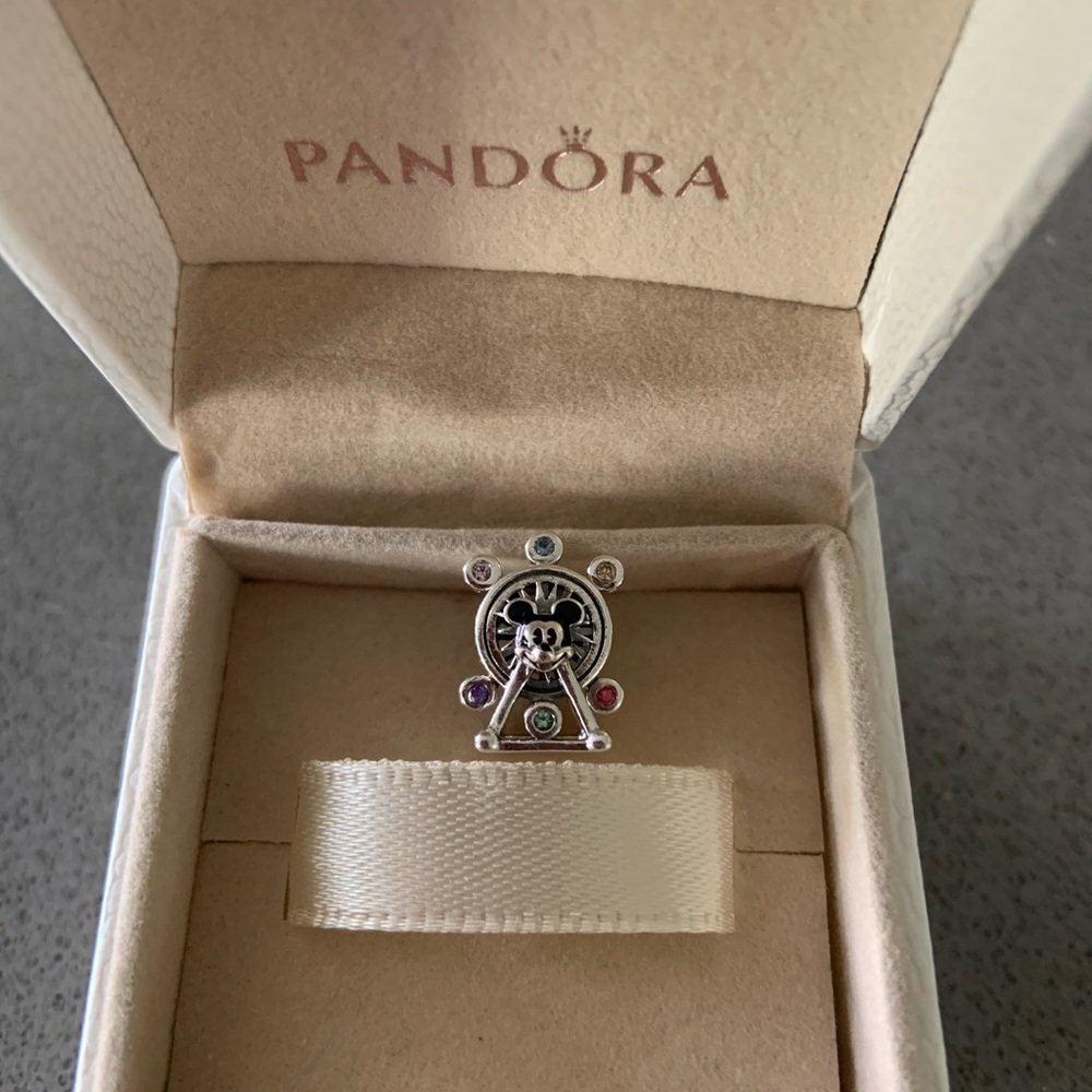 Pandora Disney California Adventure Land Fun Wheel